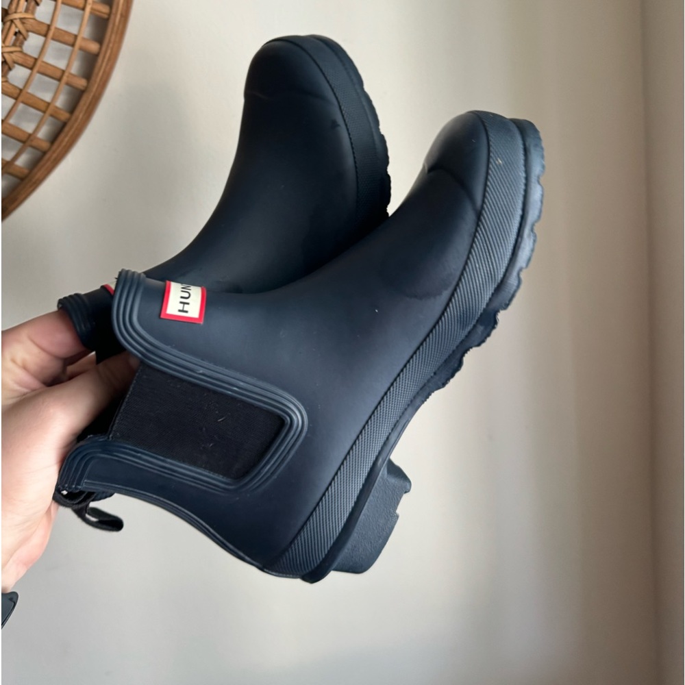 Hunter Rain Chelsea Boots in Navy